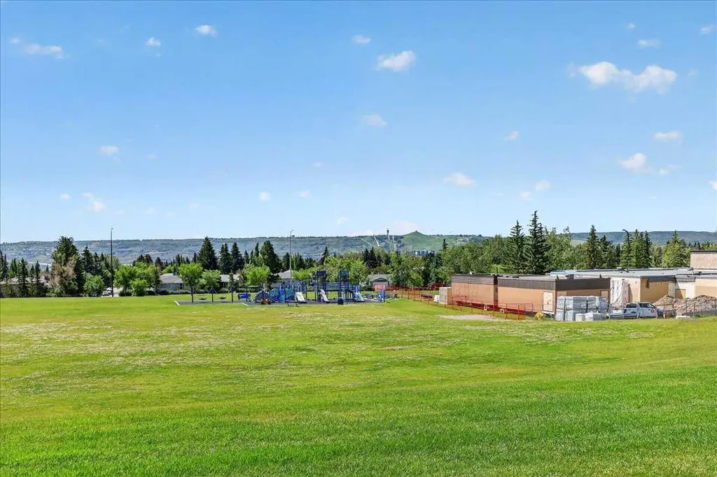 7327 Silver Springs Road NW Calgary AB T3B 3X1