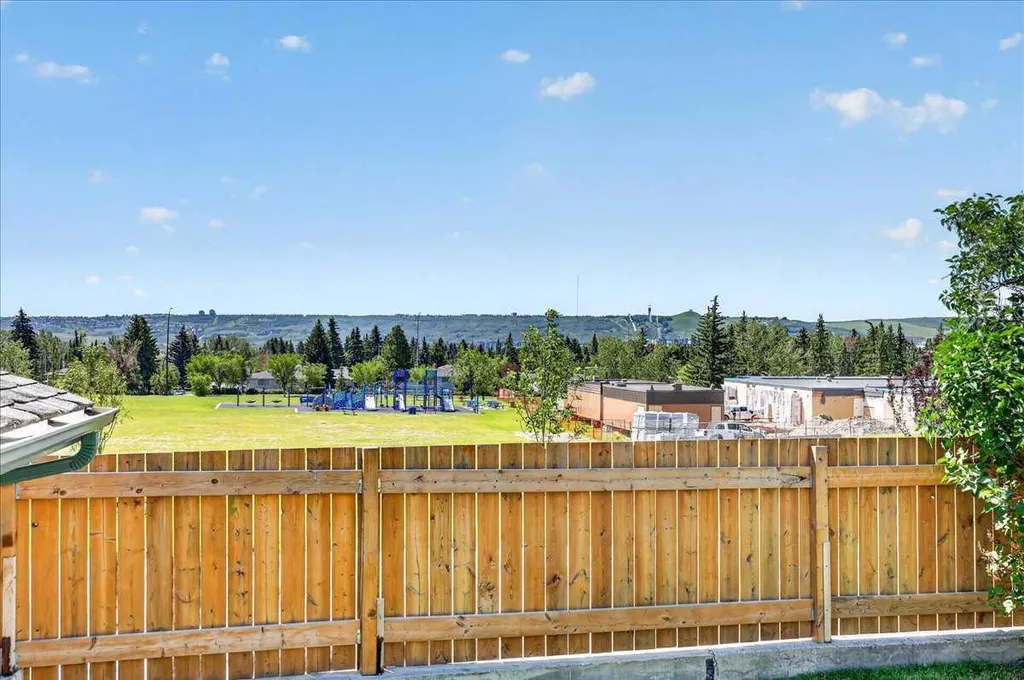 7327 Silver Springs Road NW Calgary AB T3B 3X1