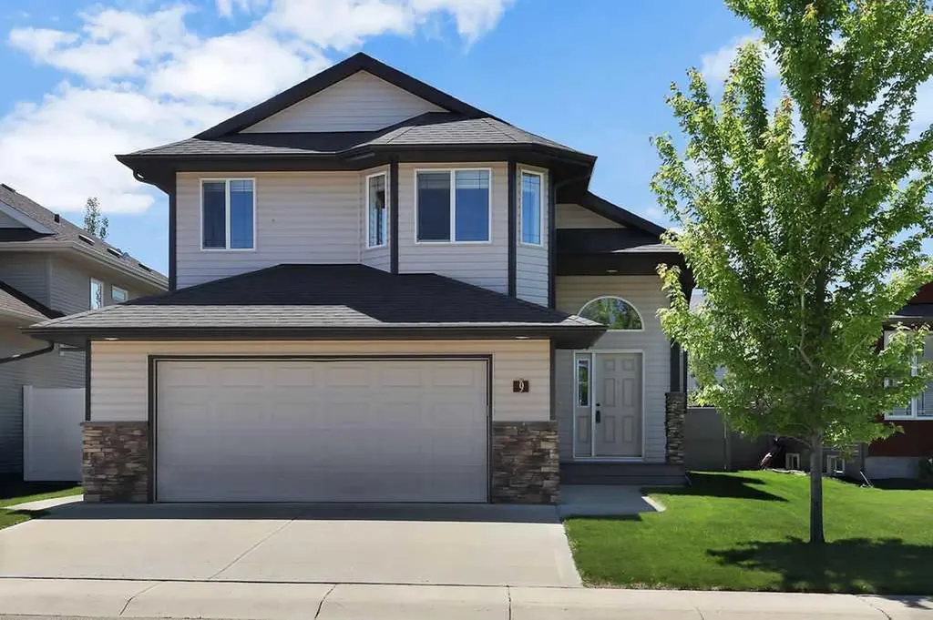 9 Thomas Place Red Deer AB T4E 1A3