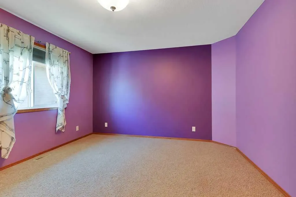 9 Thomas Place Red Deer AB T4E 1A3