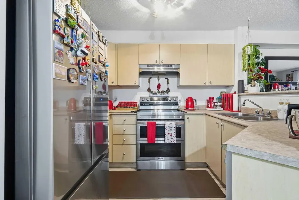 604 8 Street SW Airdrie AB T4B 2W4