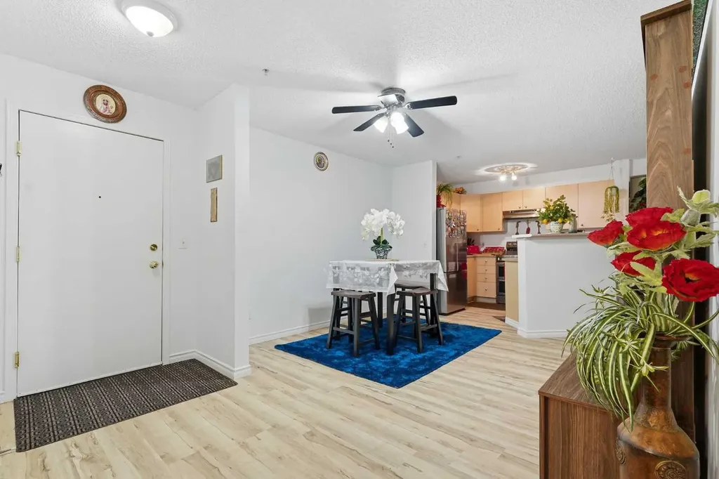 604 8 Street SW Airdrie AB T4B 2W4