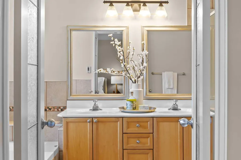 415 28 Avenue NW Calgary AB T2M 2K7