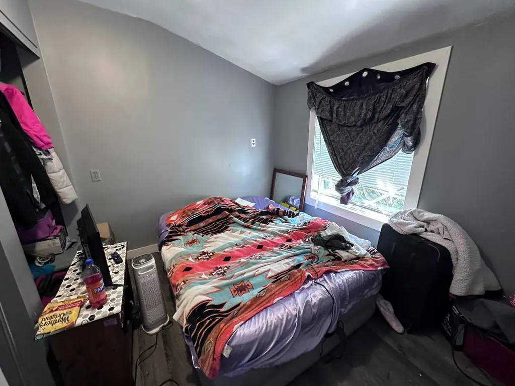 61 2 Avenue E Cardston AB T0K0K0
