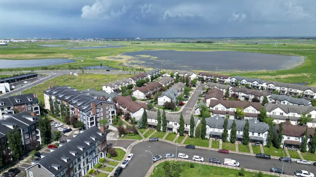 117 Copperpond Common SE Calgary AB T2Z 5E2