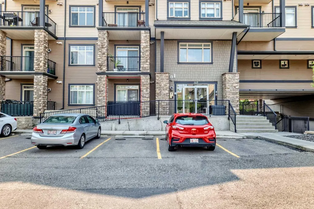 117 Copperpond Common SE Calgary AB T2Z 5E2