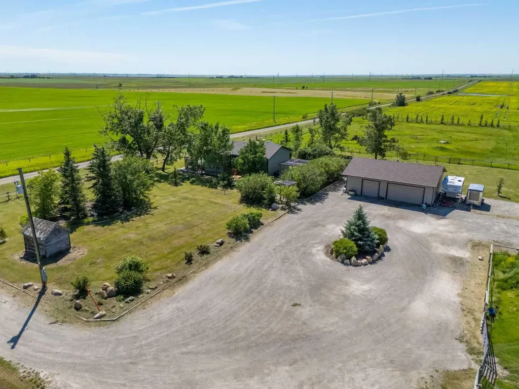 482103 160 Street E Rural Foothills County AB T1V 1N3