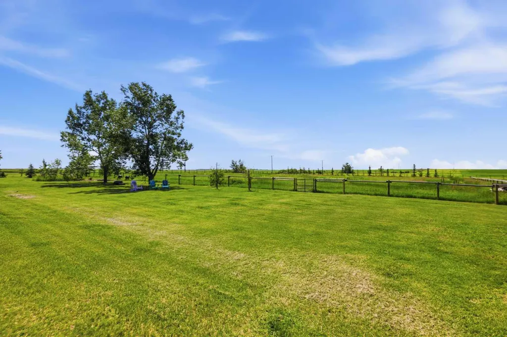 482103 160 Street E Rural Foothills County AB T1V 1N3