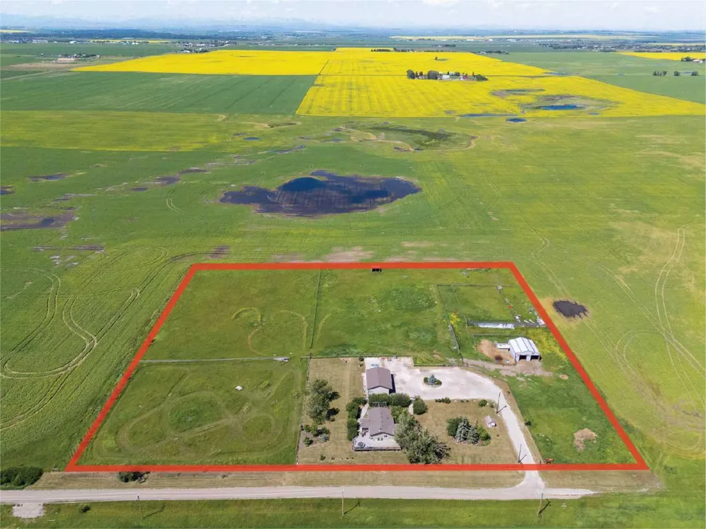 482103 160 Street E Rural Foothills County AB T1V 1N3