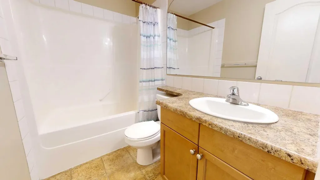 8640 103 Avenue Grande Prairie AB T8X 0C3