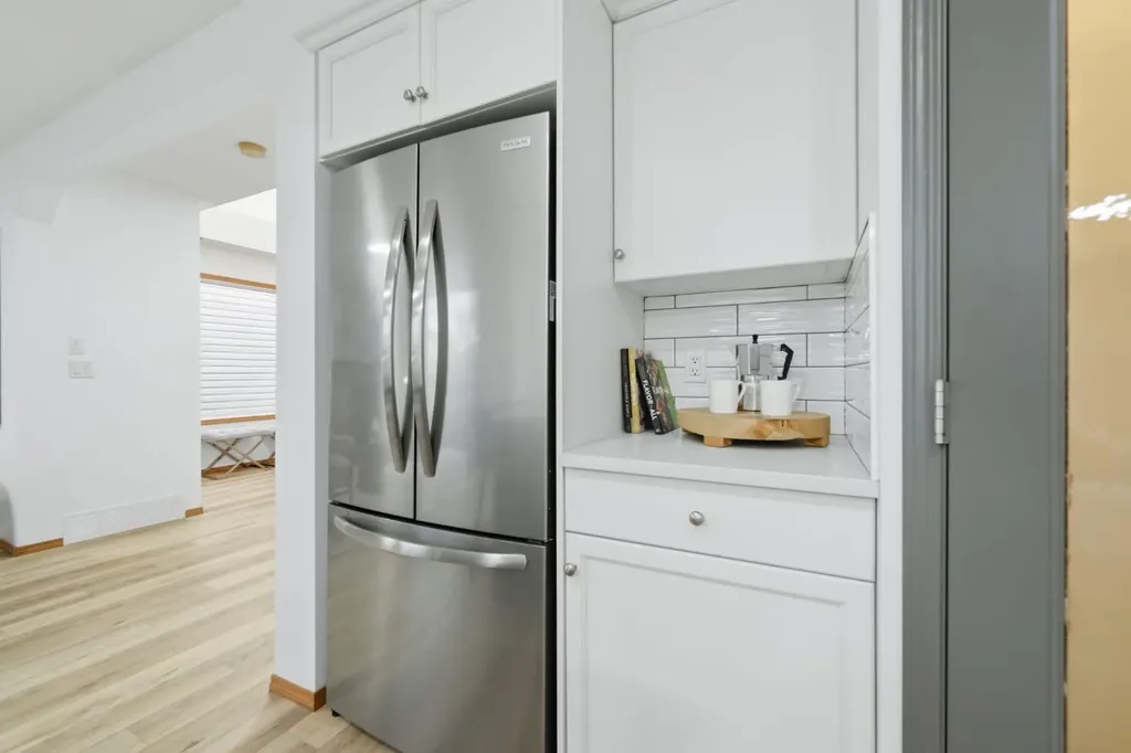 2020 Bridlemeadows Manor SW Calgary AB T2Y 4R9