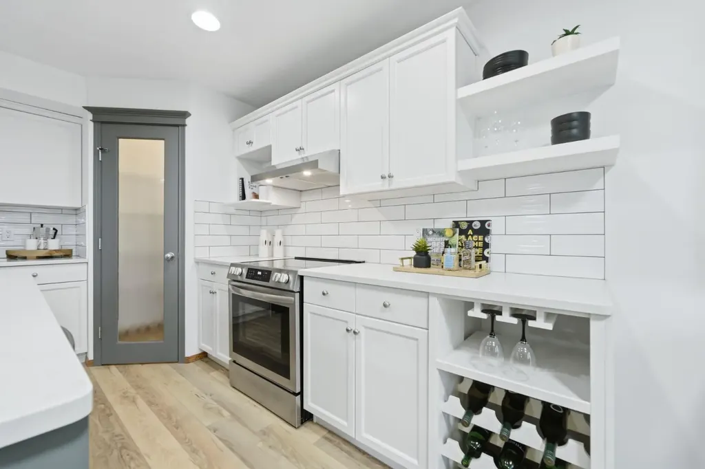 2020 Bridlemeadows Manor SW Calgary AB T2Y 4R9