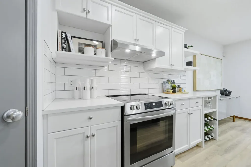 2020 Bridlemeadows Manor SW Calgary AB T2Y 4R9