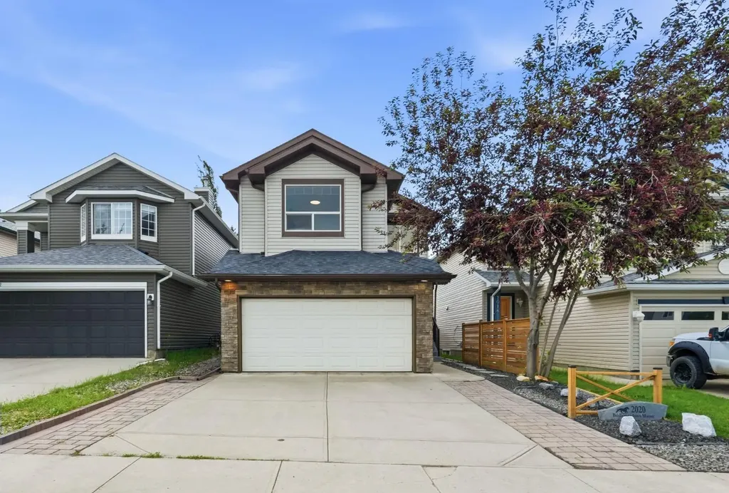 2020 Bridlemeadows Manor SW Calgary AB T2Y 4R9