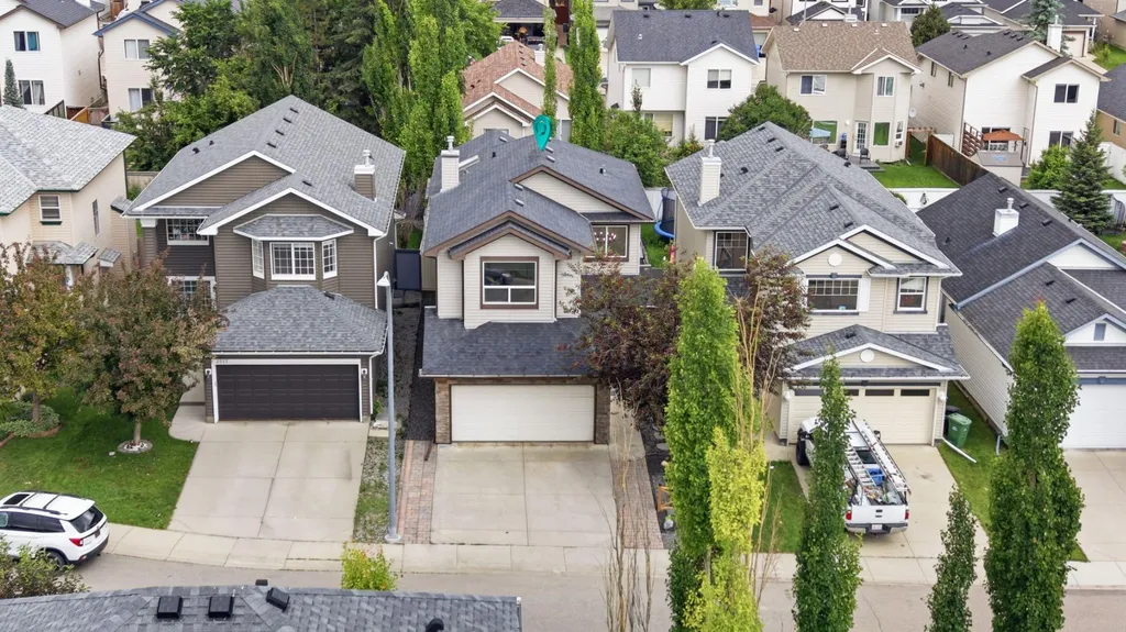 2020 Bridlemeadows Manor SW Calgary AB T2Y 4R9
