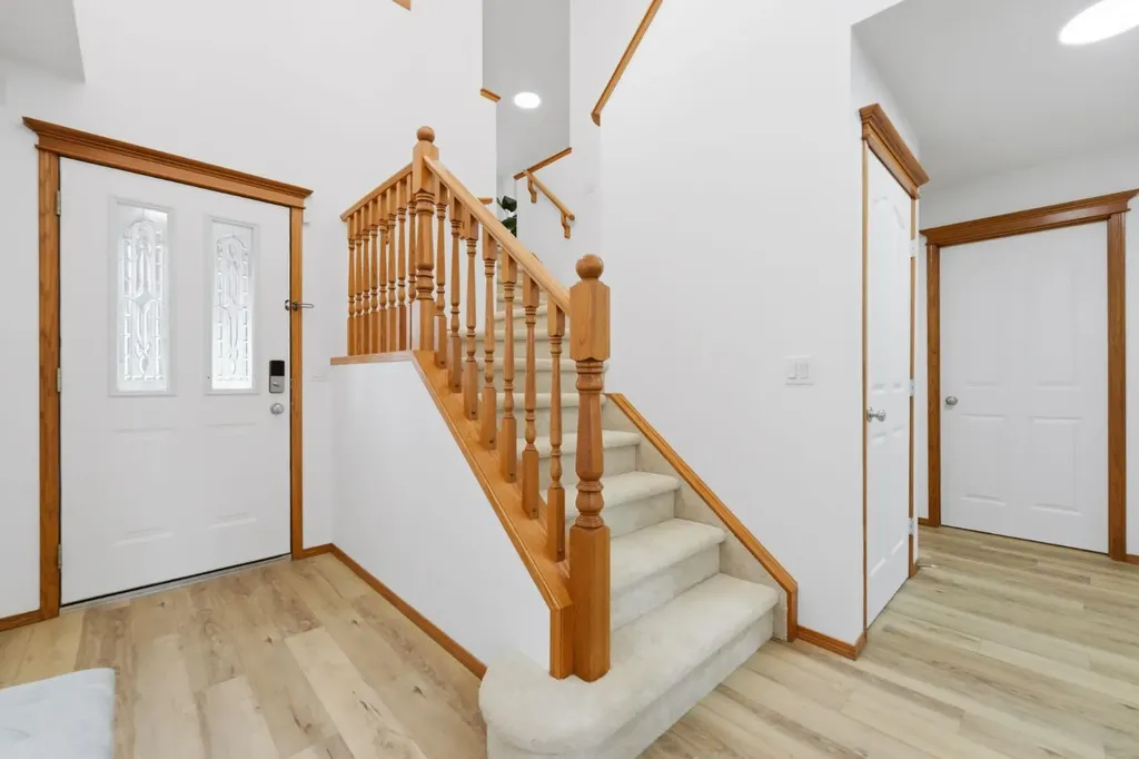 2020 Bridlemeadows Manor SW Calgary AB T2Y 4R9