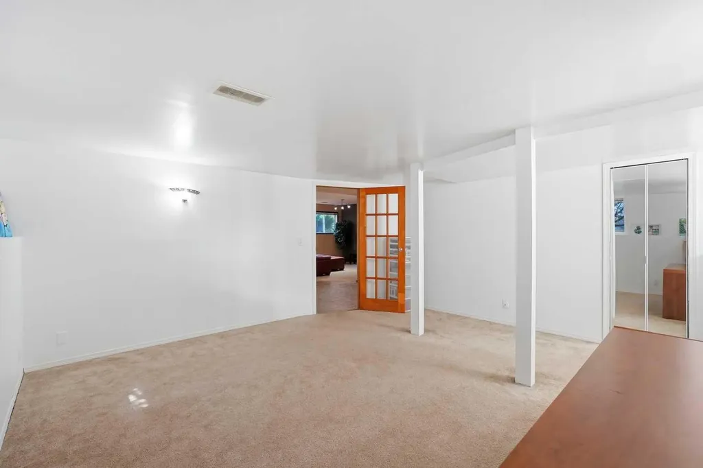 219 Lampard Crescent Red Deer AB T4R 2W5