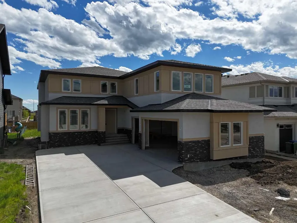 68 North Bridges Court Langdon AB T0J 1X3