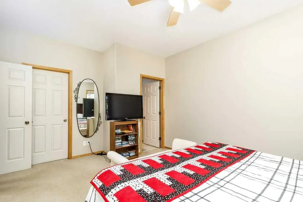 59 Langford Crescent Red Deer AB T4R 3E5