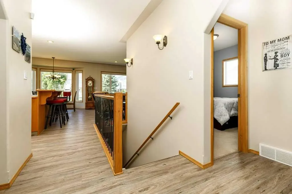 59 Langford Crescent Red Deer AB T4R 3E5