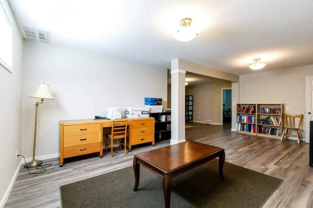 59 Langford Crescent Red Deer AB T4R 3E5