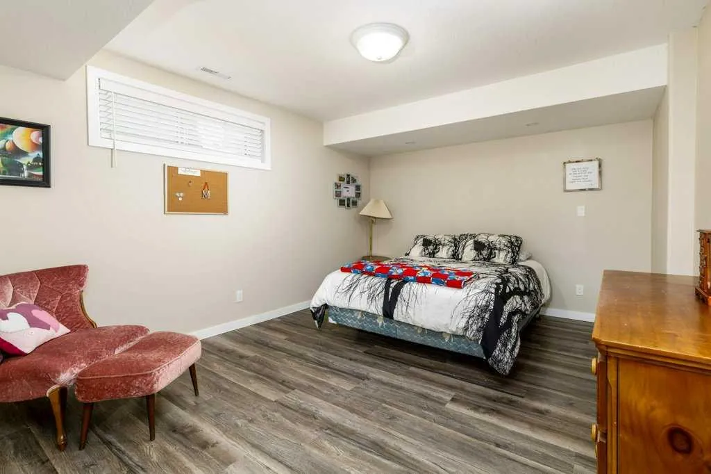 59 Langford Crescent Red Deer AB T4R 3E5