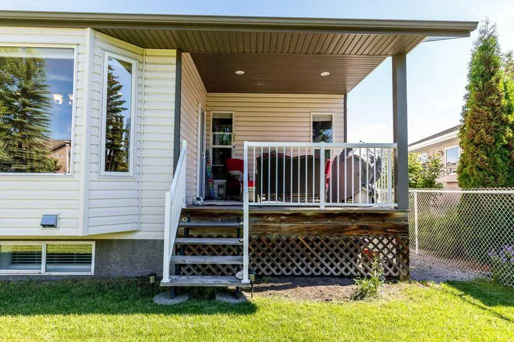 59 Langford Crescent Red Deer AB T4R 3E5