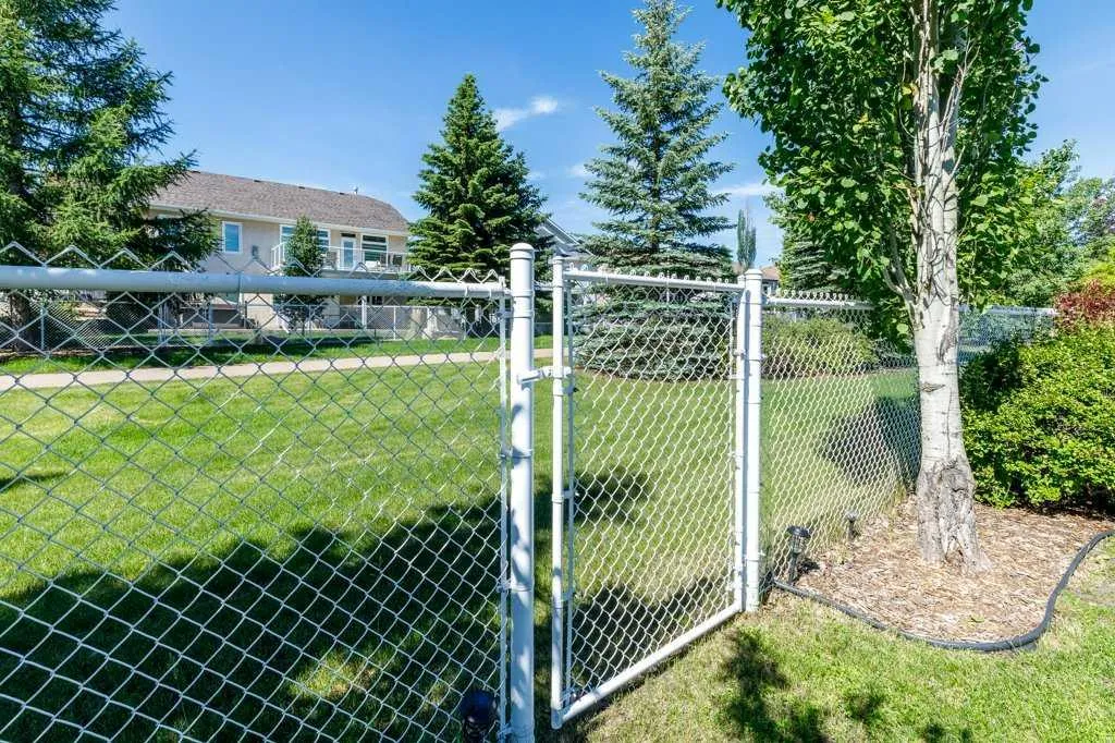 59 Langford Crescent Red Deer AB T4R 3E5