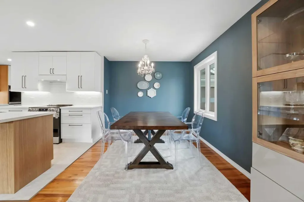 28 Macfarlane Avenue Red Deer AB T4N 5T1