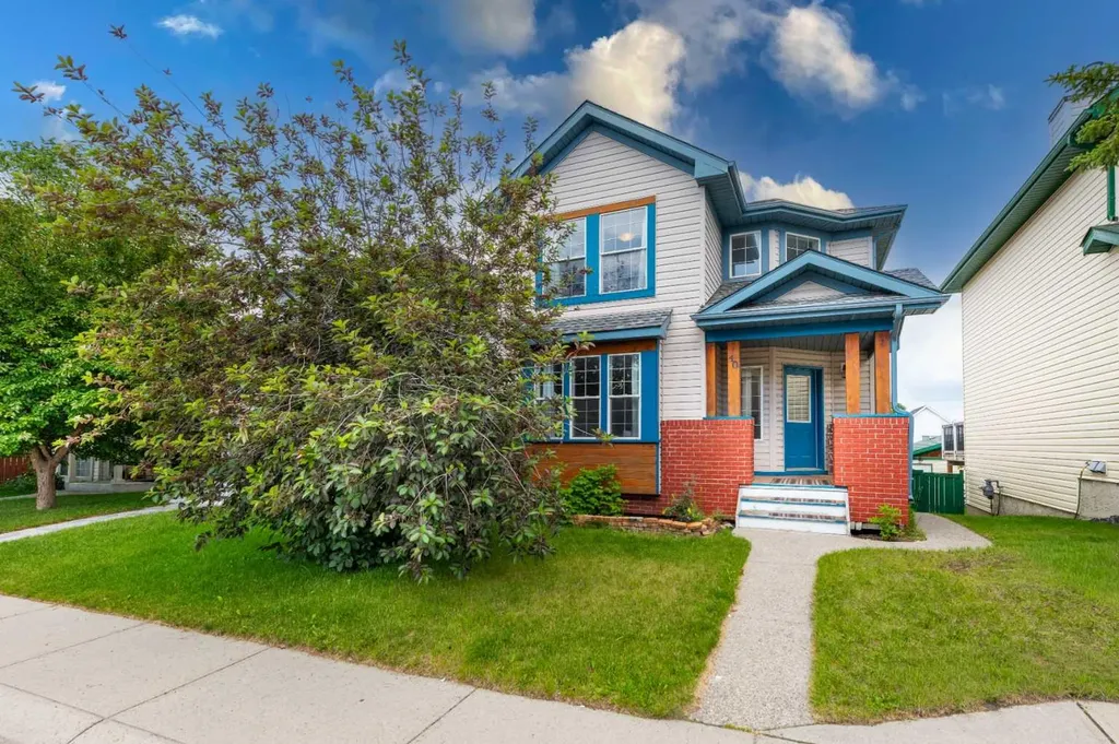 40 Hidden Point NW Calgary AB T3A5P5
