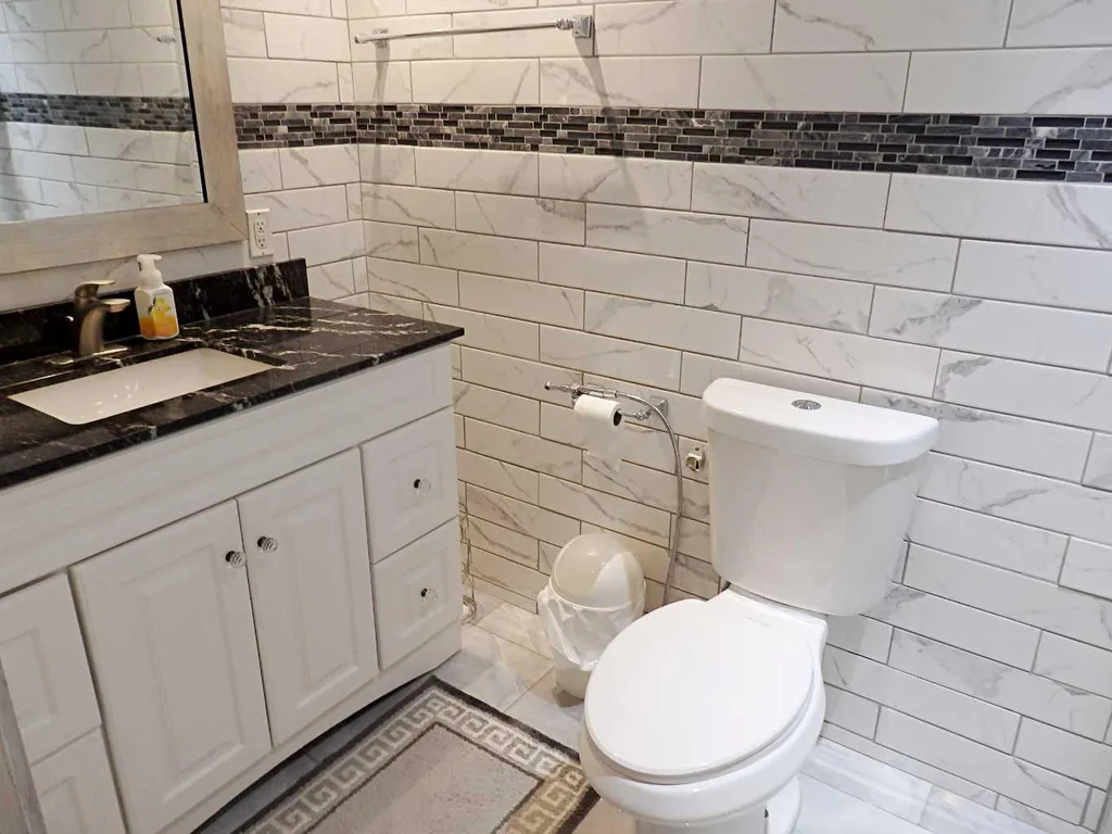 6402 53 Avenue Vermilion AB T9X 1X4