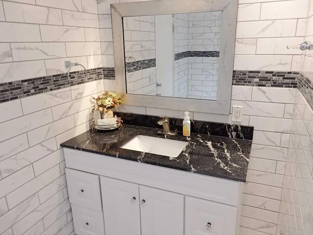 6402 53 Avenue Vermilion AB T9X 1X4