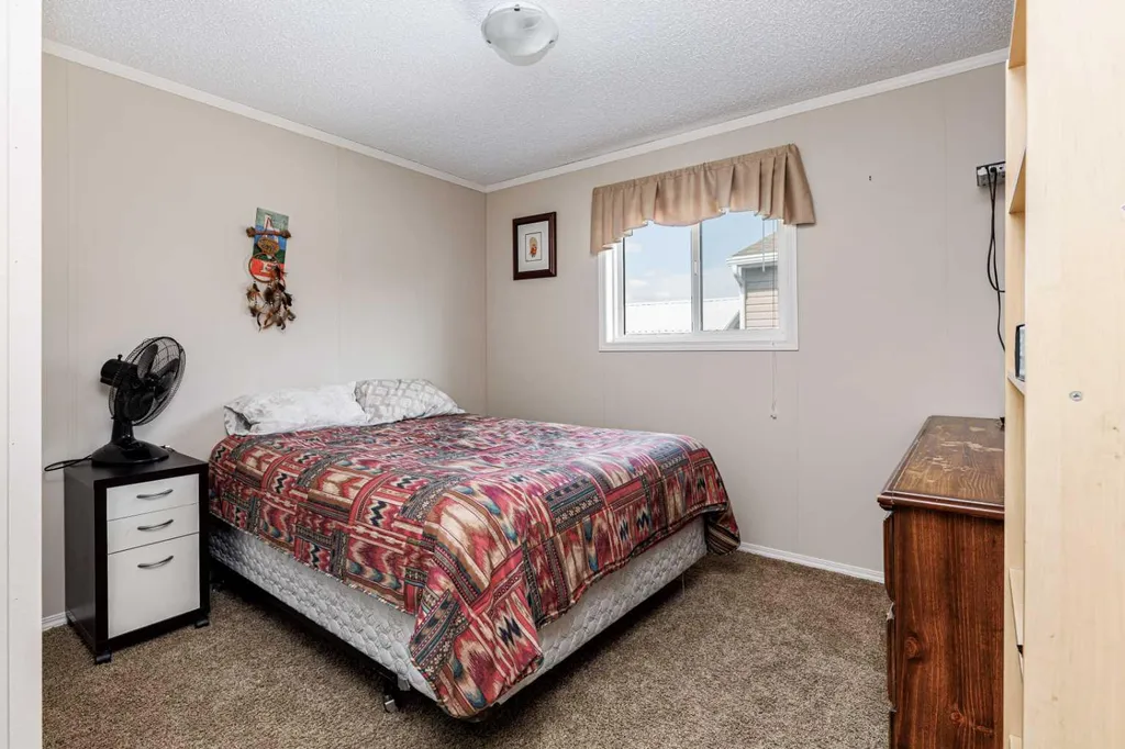 15 Mackenzie Ranch Way Lacombe AB T4L 0B4