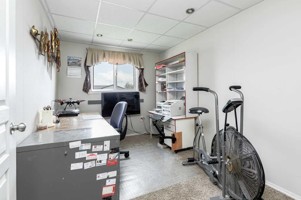 15 Mackenzie Ranch Way Lacombe AB T4L 0B4