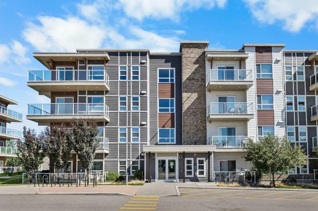 360 Harvest Hills Common NE Calgary AB T3K 2N1