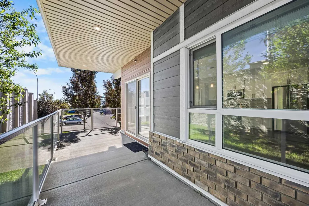 360 Harvest Hills Common NE Calgary AB T3K 2N1