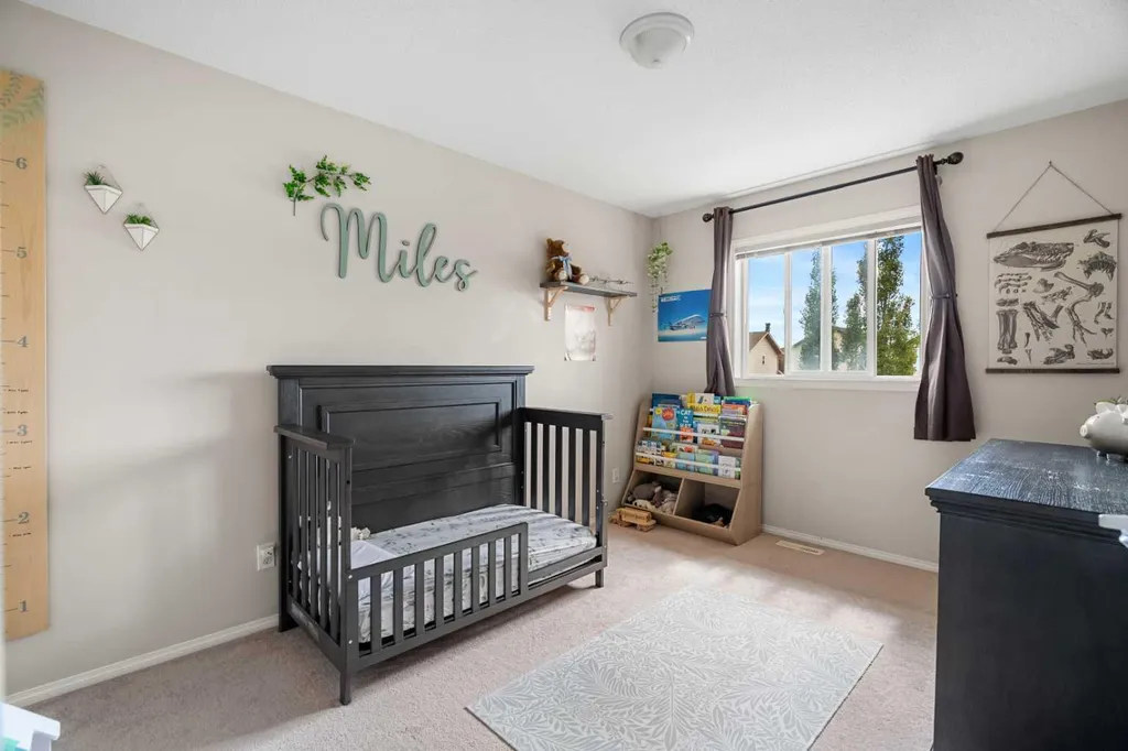 172 Citadel Bluff Close NW Calgary AB T3G 5E3