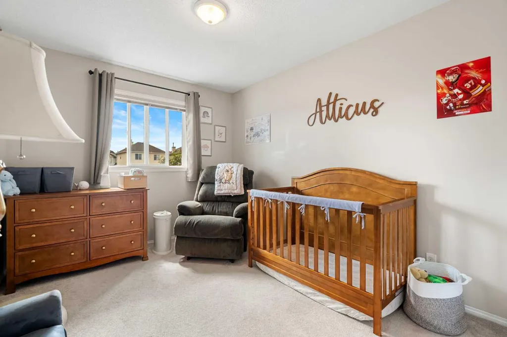 172 Citadel Bluff Close NW Calgary AB T3G 5E3