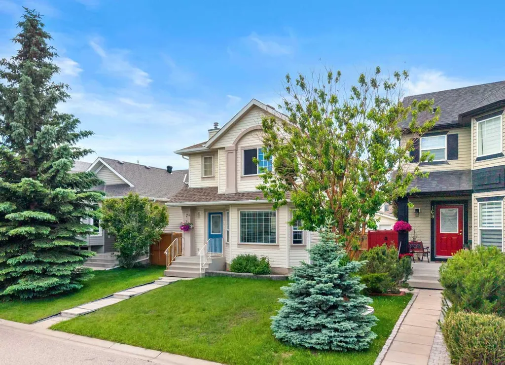 172 Citadel Bluff Close NW Calgary AB T3G 5E3