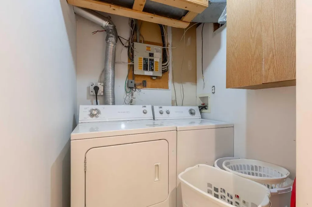 27 Laval Boulevard W Lethbridge AB T1K 4E1