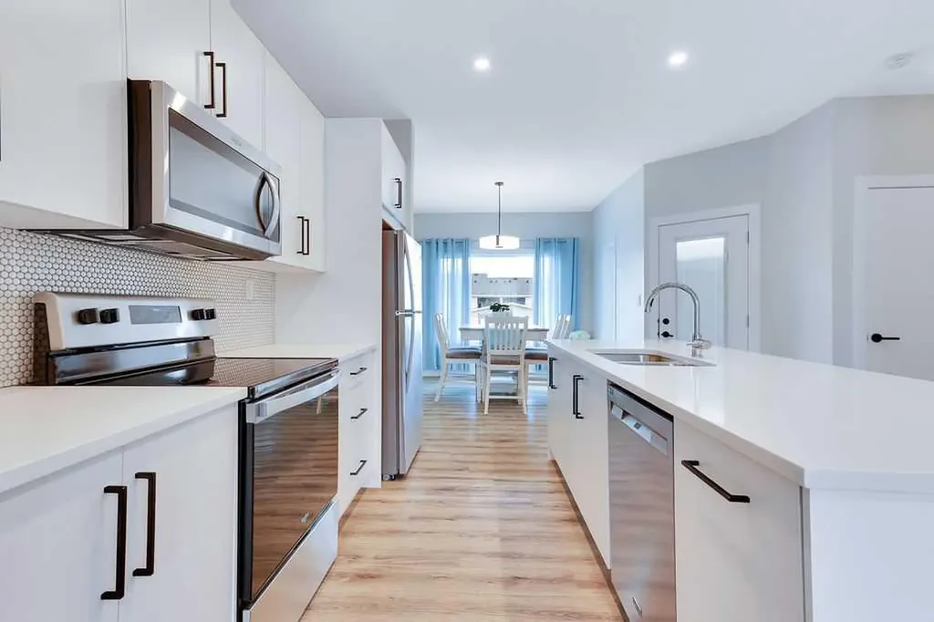 30 Evergreen Way Red Deer AB T4P 3E5