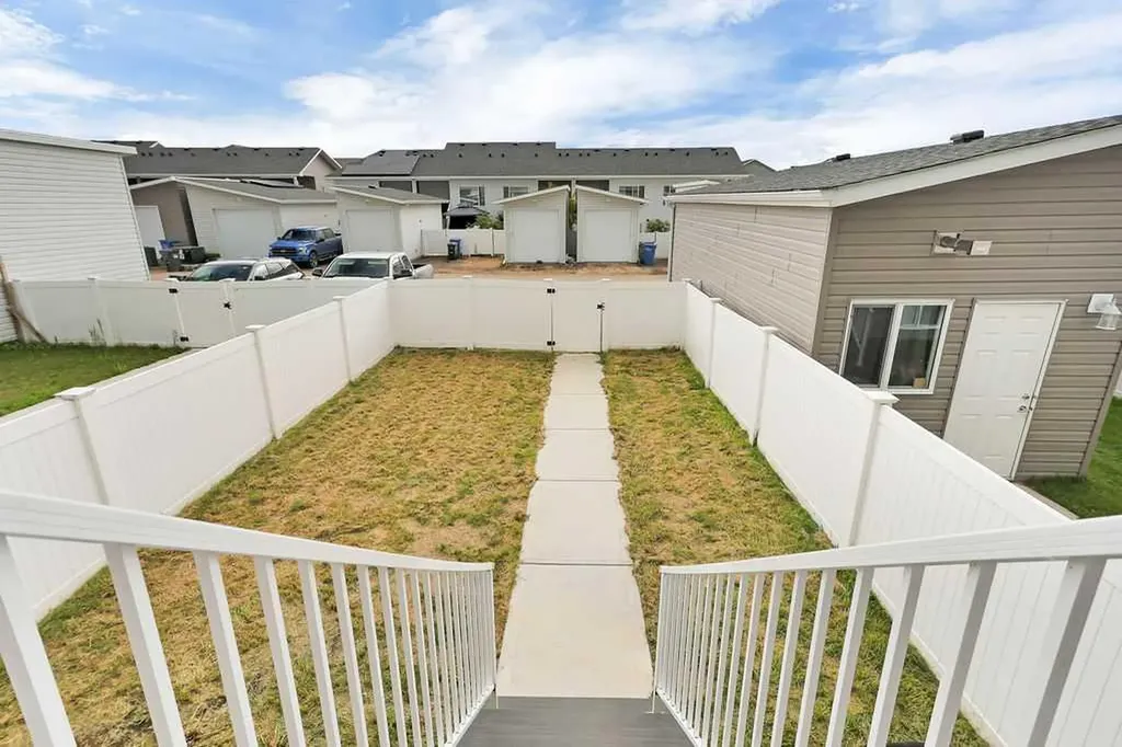 30 Evergreen Way Red Deer AB T4P 3E5