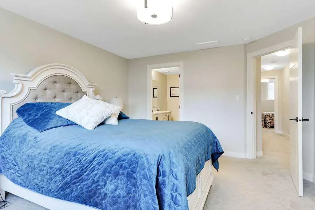 30 Evergreen Way Red Deer AB T4P 3E5