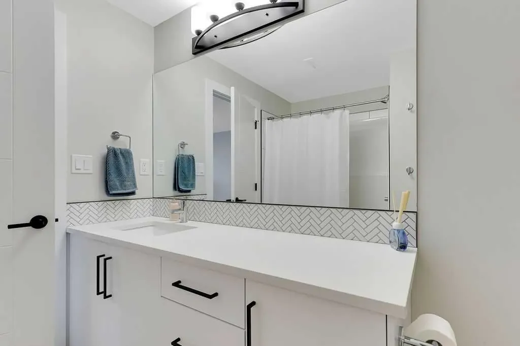 30 Evergreen Way Red Deer AB T4P 3E5