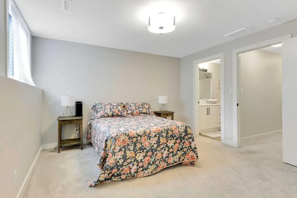 30 Evergreen Way Red Deer AB T4P 3E5