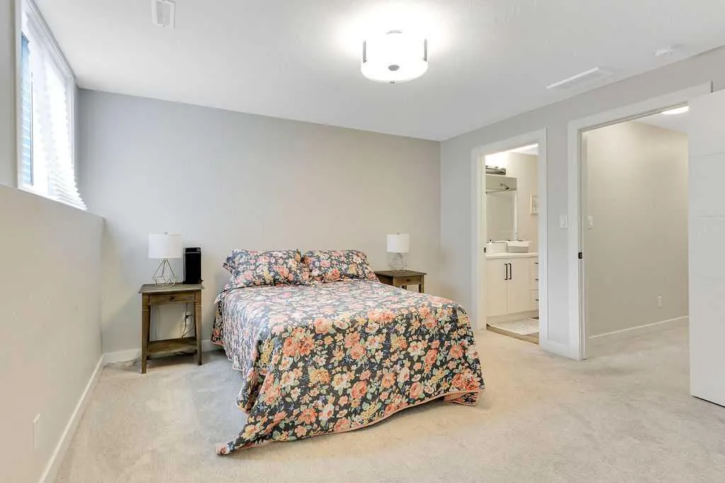 30 Evergreen Way Red Deer AB T4P 3E5