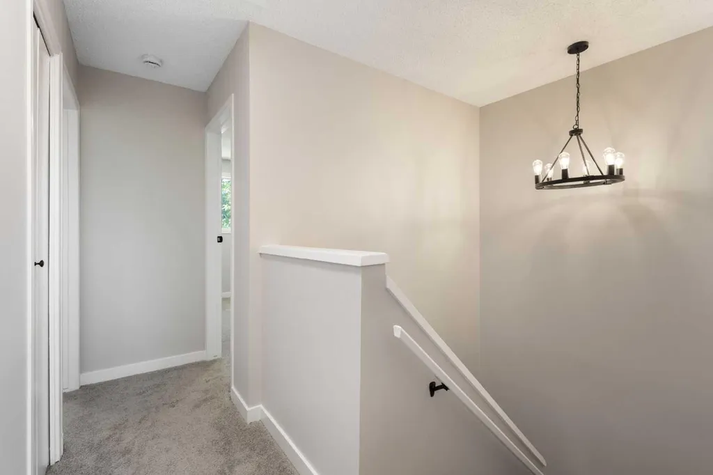 7845 22 Street SE Calgary AB T2C 1Y8