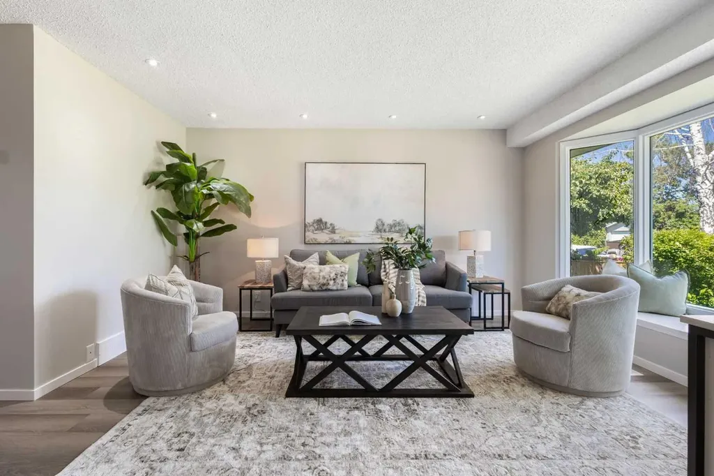 7845 22 Street SE Calgary AB T2C 1Y8