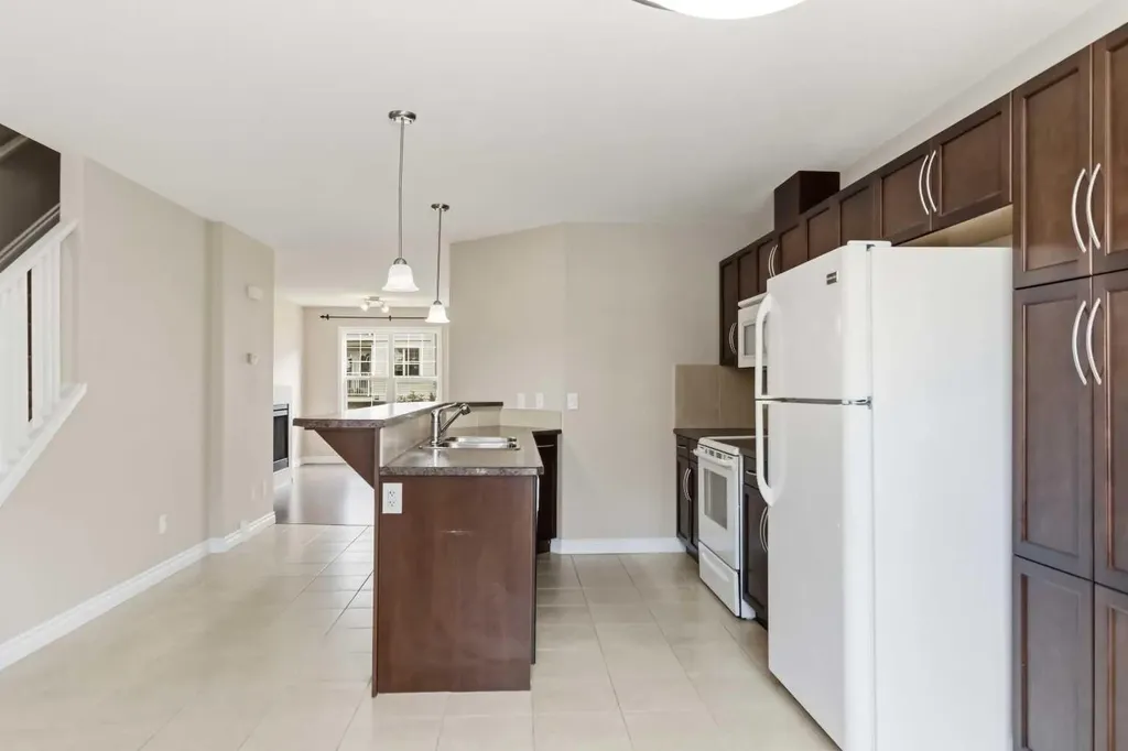180 Riverstone Ridge Fort Mcmurray AB T9K 0V6