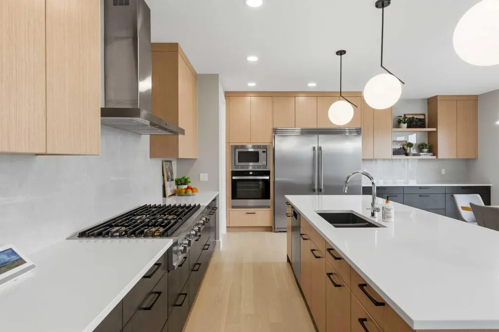 269 Aspen Summit Heights SW Calgary AB T3H6H1
